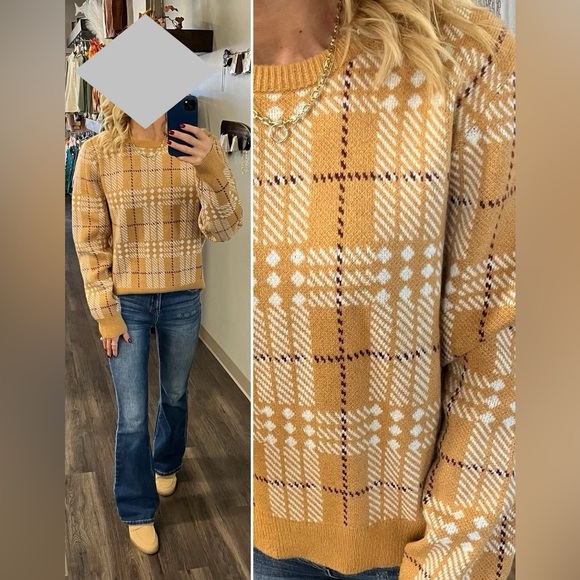 "NWT Women's Multi-Print Chic Long Sleeve Sweater" - Picture 3 of 3